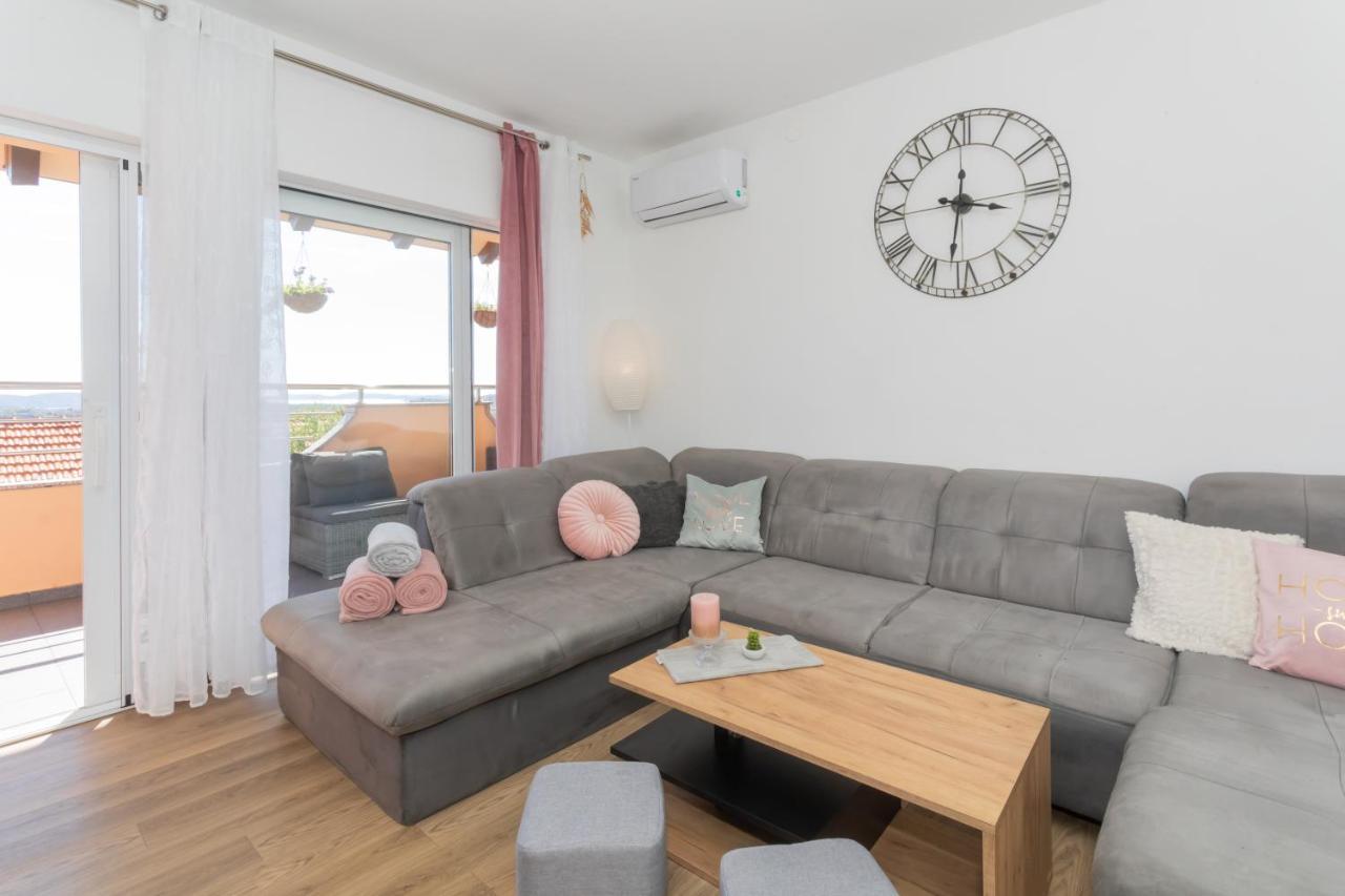 Apartments Franchese 希贝尼克 外观 照片