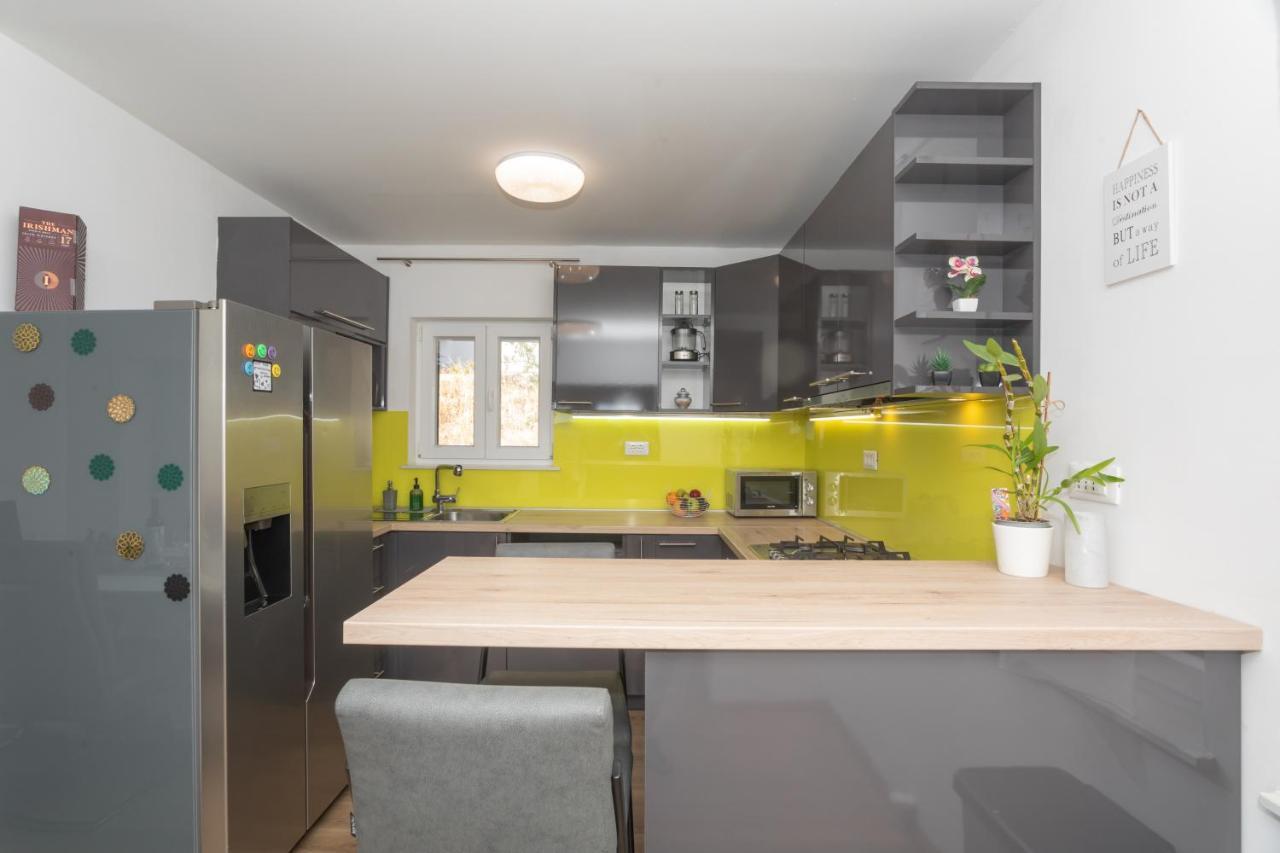 Apartments Franchese 希贝尼克 外观 照片